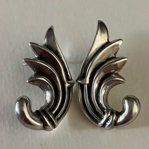 SSI 1994 MMA sterling silver abstract design post earrings